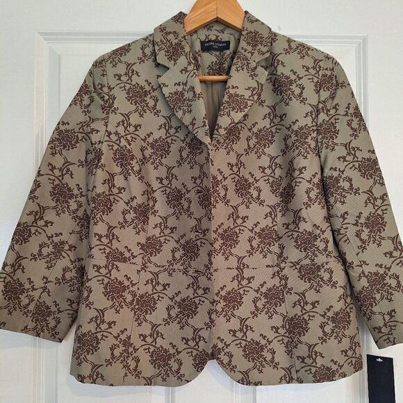 Valerie Stevens Women’s  Jacket  olive color‎ size 12P - Picture 1 of 7